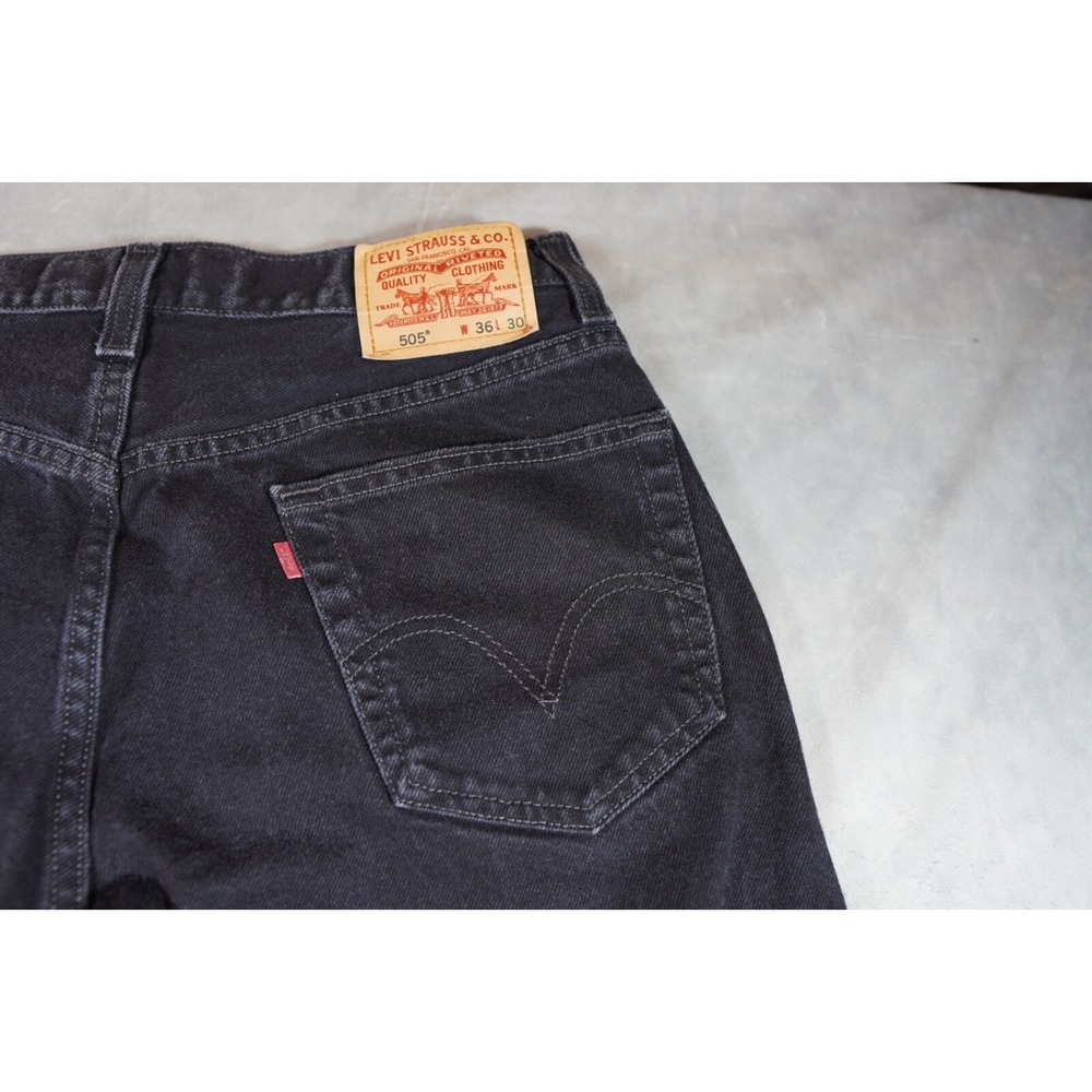 Levis 505 Jeans Mens Size 36 x 30 Black Cotton Denim Straight Fit